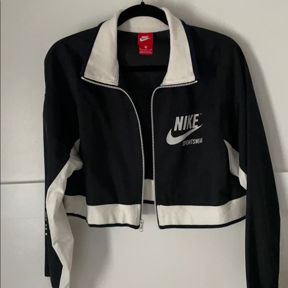 Cropped Lightweight Zip Up